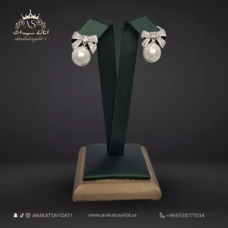 حلق أناقة سيدات متجر اكسسوارات في السعودية