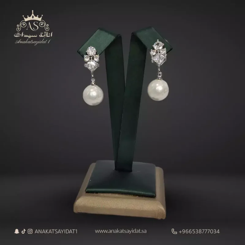 حلق أناقة سيدات متجر اكسسوارات في السعودية