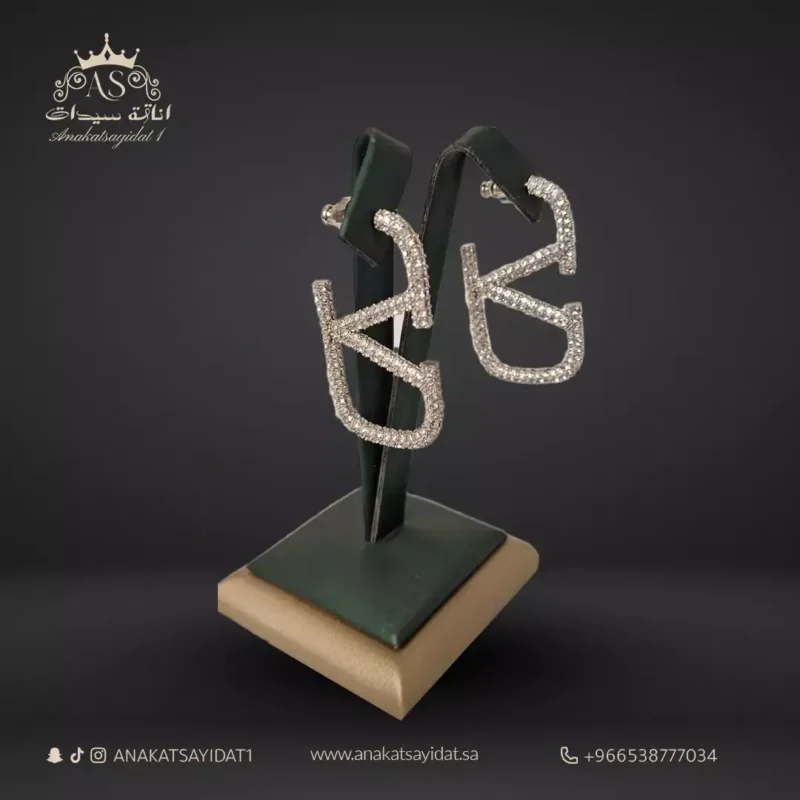 حلق أناقة سيدات متجر اكسسوارات في السعودية