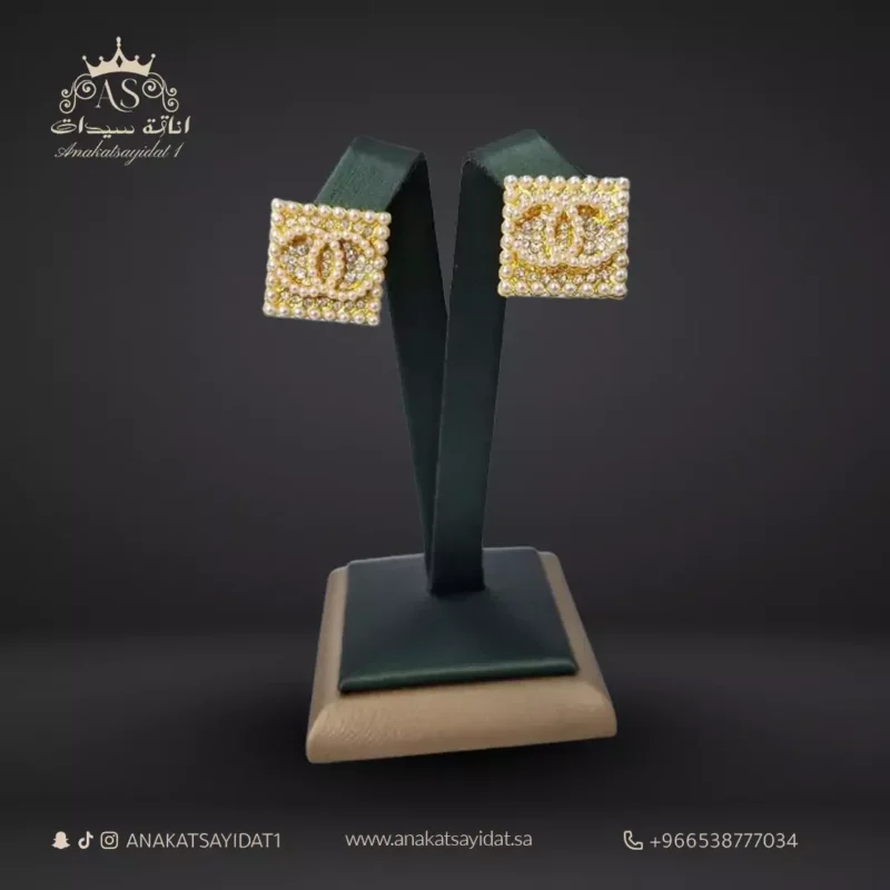 حلق أناقة سيدات متجر اكسسوارات في السعودية