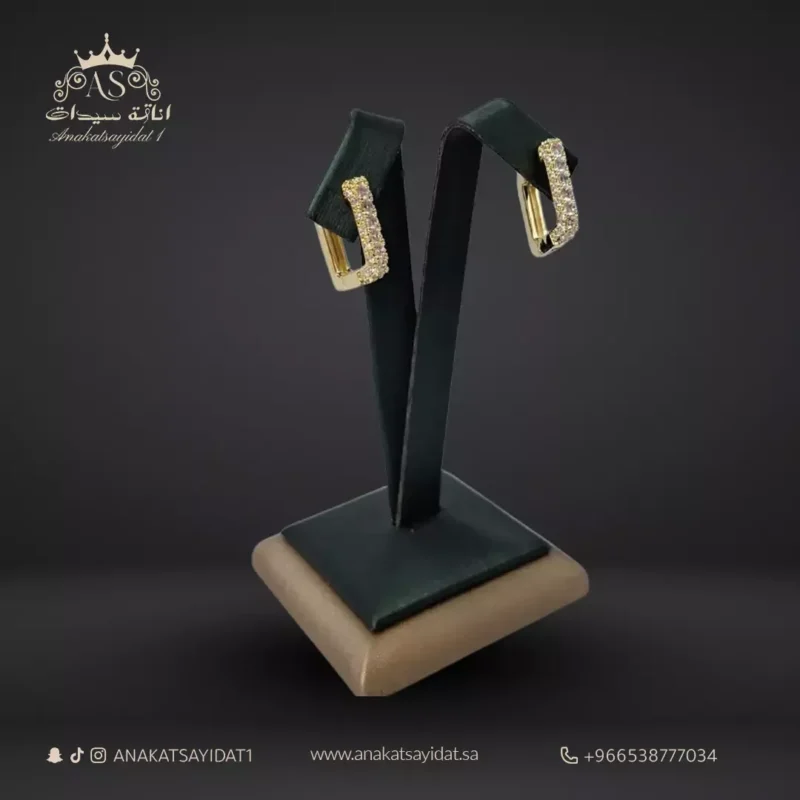حلق أناقة سيدات متجر اكسسوارات في السعودية