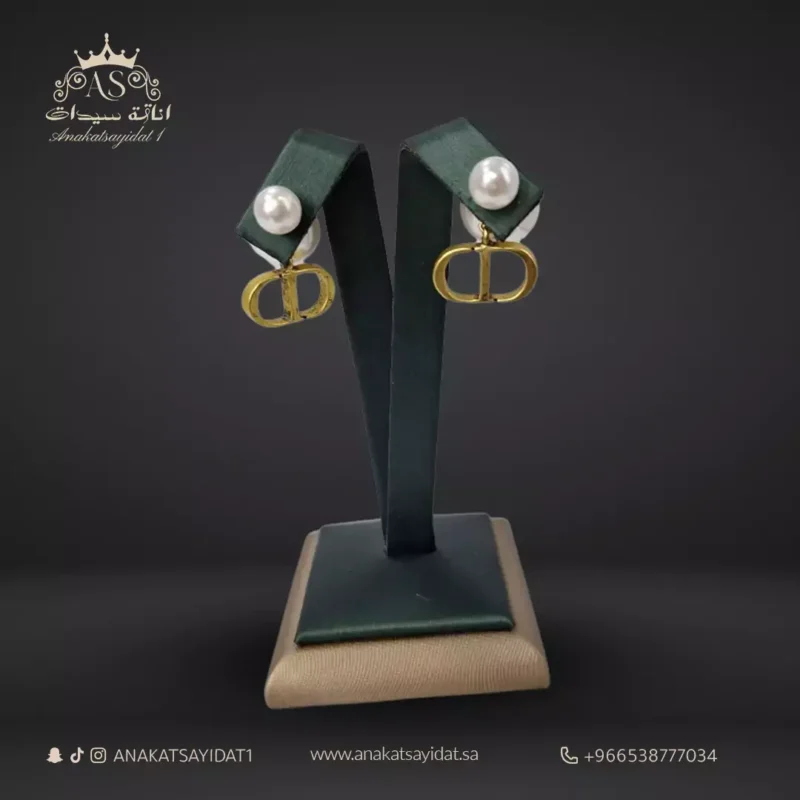 حلق أناقة سيدات متجر اكسسوارات في السعودية