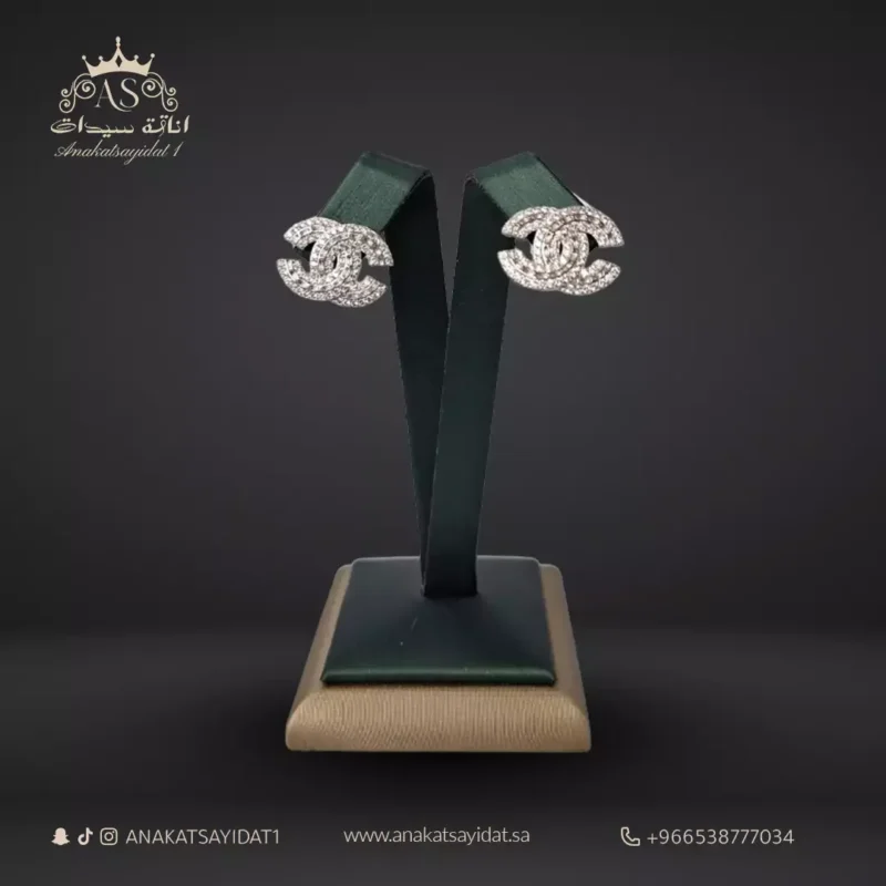 حلق أناقة سيدات متجر اكسسوارات في السعودية