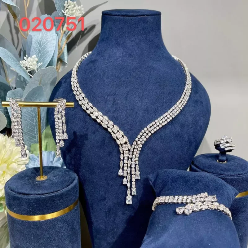 أناقة سيدات متجر اكسسوات السعودية